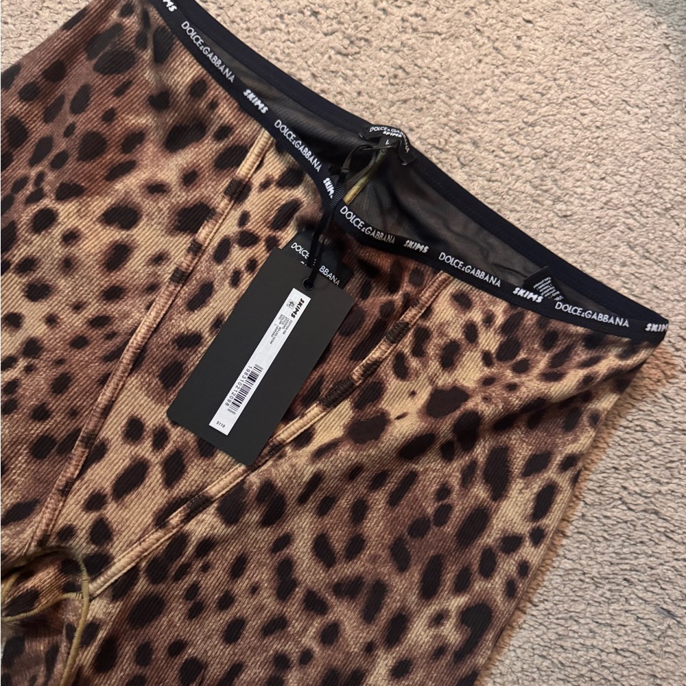 Dolce & Gabbana Animal Print Leggings - Picture 3 of 5